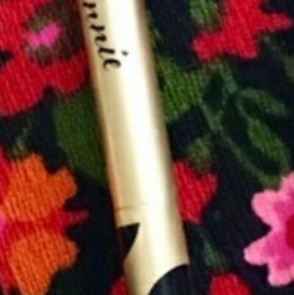 Minnie mouse eyeshadow brush - Picture 3 of 3